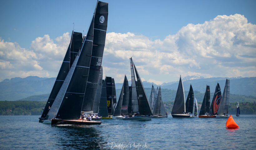 Régatiers au départ du Championnat du Petit Lac à Crans-près-Céligny