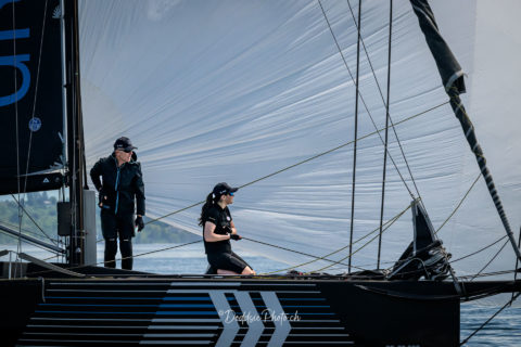 A theatrical opening! Club Nautique de Crans - Ecole de Voile